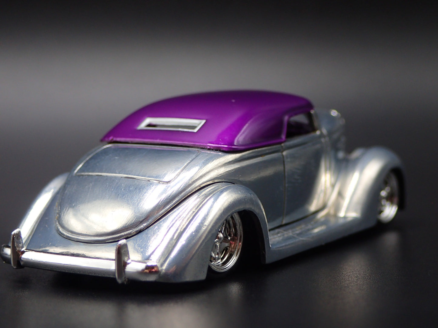 1936 36 FORD COUPE HOT ROD RARE 1:64 SCALE COLLECTIBLE DIORAMA DIECAST MODEL CAR