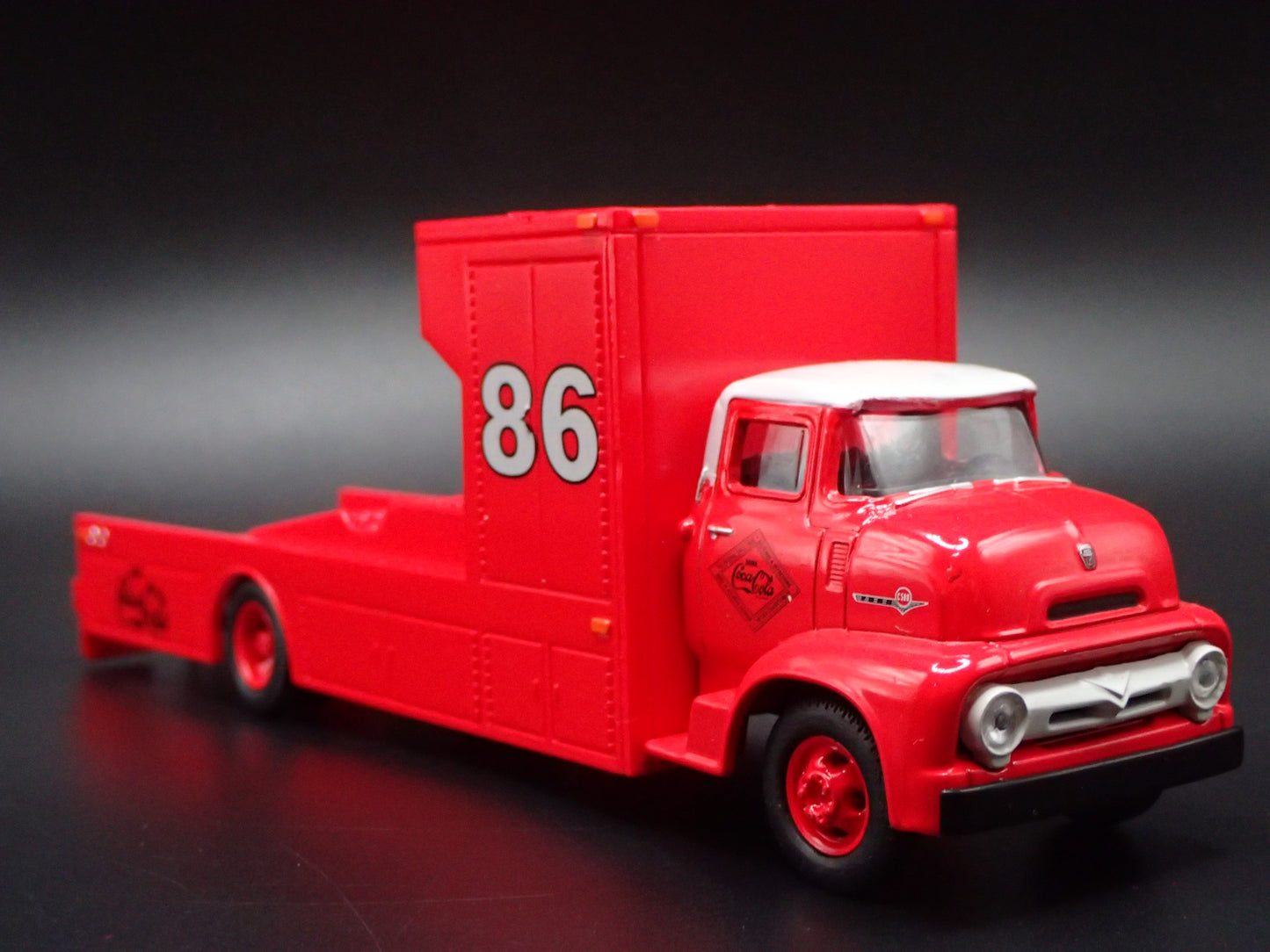 1956 56 FORD COE FLATBED CAR HAULER TRUCK COKE 1:64 SCALE DIECAST MODEL CAR