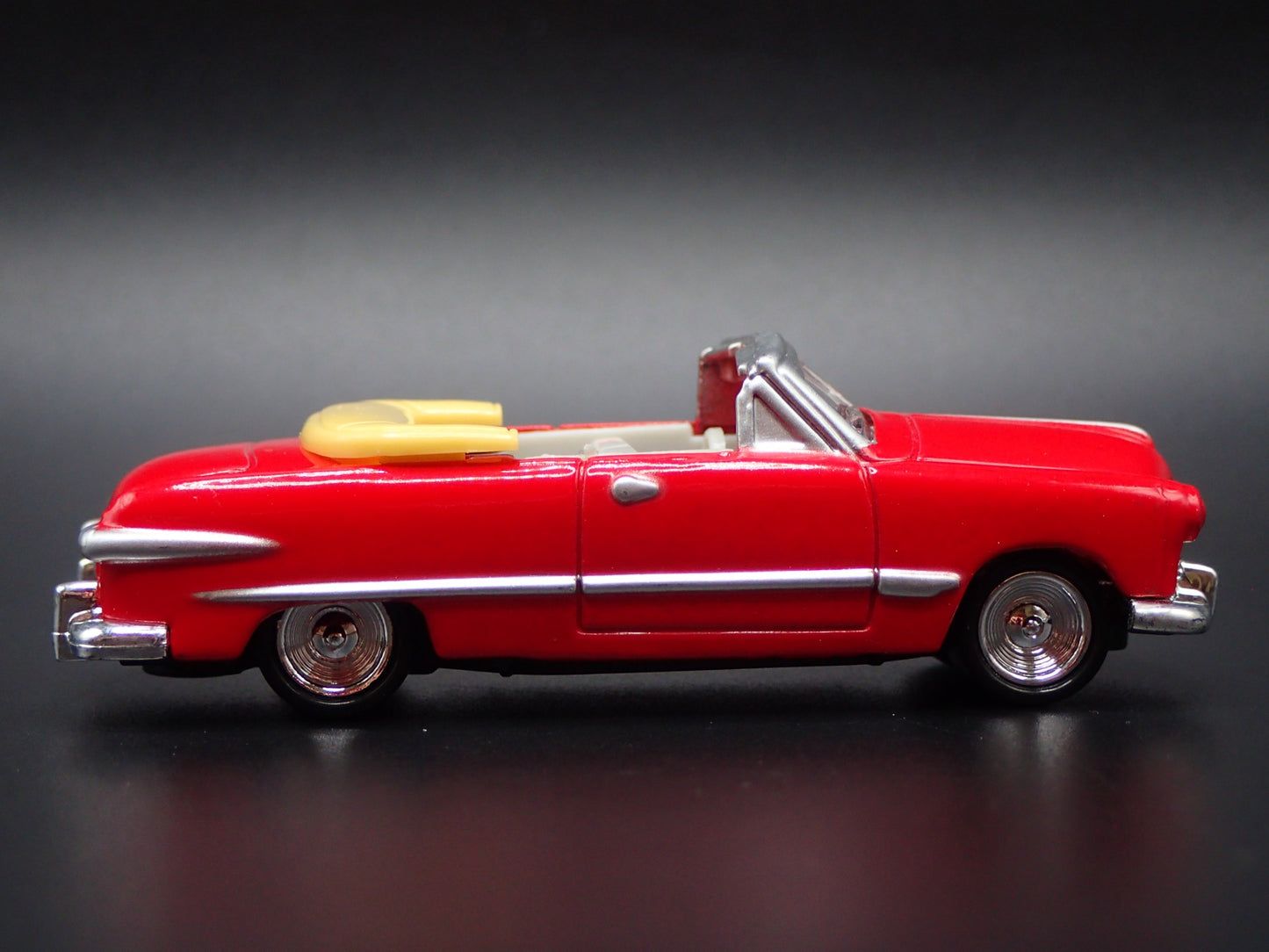 1949-1951 FORD SHOE BOX CLUB COUPE CONVERTIBLE RED 1:64 SCALE DIECAST MODEL CAR
