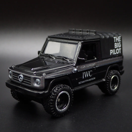 1992-2019 MERCEDES BENZ G CLASS IWC BLACK 1:64 SCALE DIORAMA DIECAST MODEL CAR