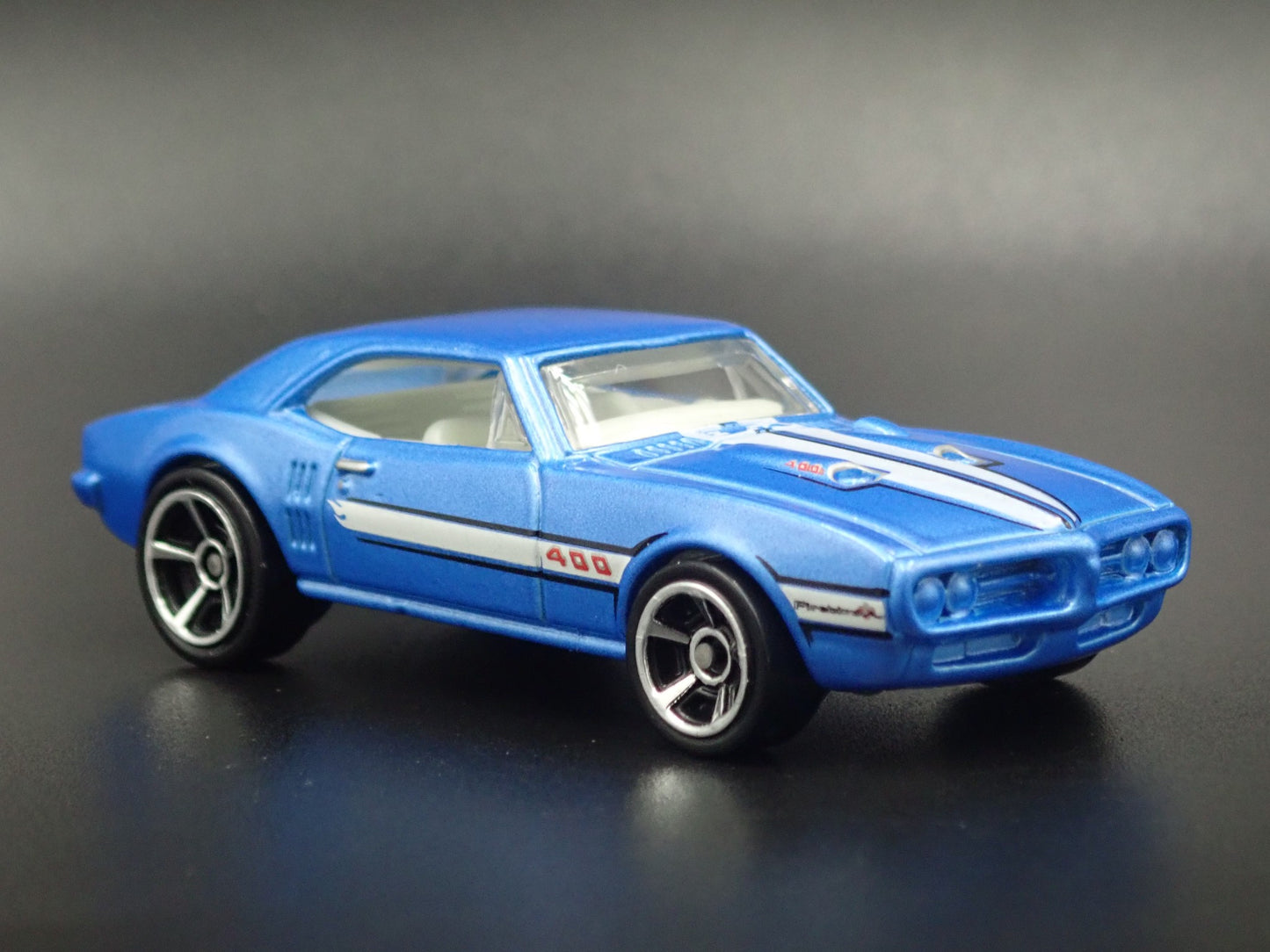 1967 67 PONTIAC FIREBIRD 400 BLUE 1:64 SCALE COLLECTIBLE DIECAST MODEL CAR