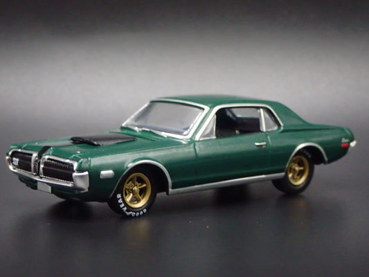 1968 68 MERC MERCURY COUGAR R-CODE GREEN 1:64 SCALE DIORAMA DIECAST MODEL CAR