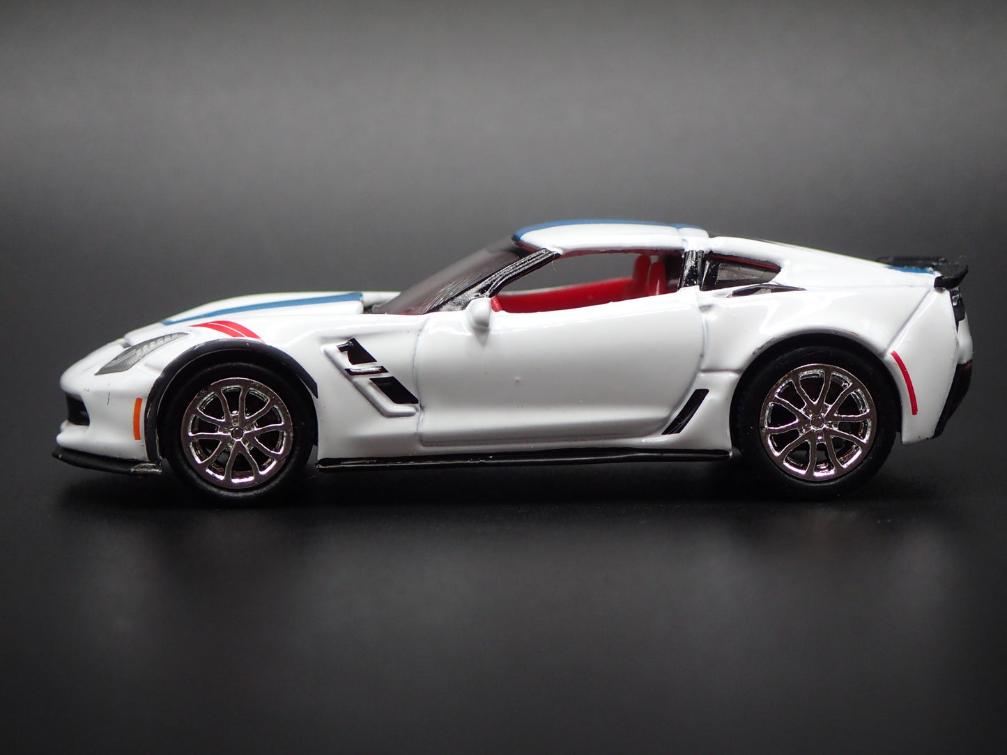 2014 - 2019 CHEVY CHEVROLET CORVETTE C7 GRAND SPORT 1/64 SCALE DIECAST MODEL CAR