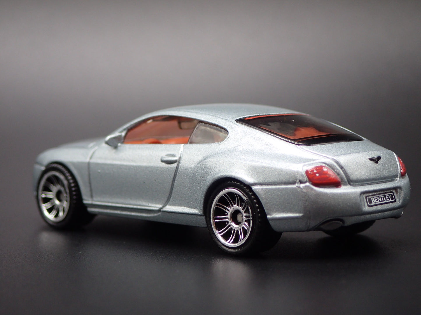 2003-2011 BENTLEY CONTINENTAL GT SILVER 1:64 SCALE DIORAMA DIECAST MODEL CAR