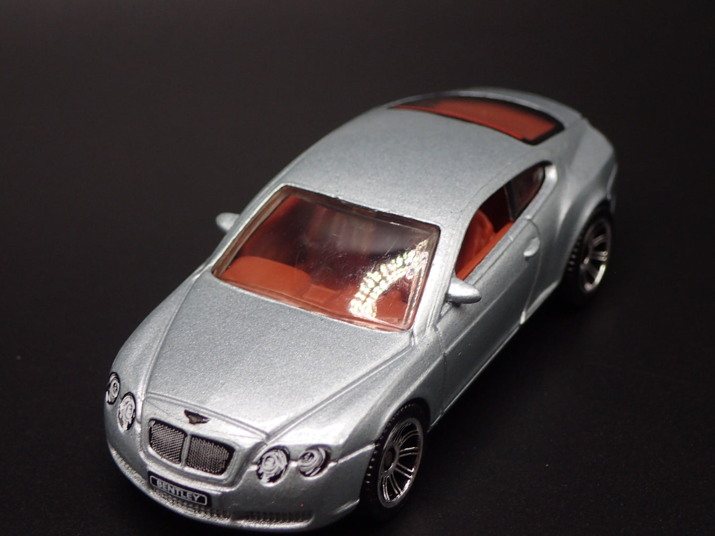 2003-2011 BENTLEY CONTINENTAL GT SILVER 1:64 SCALE DIORAMA DIECAST MODEL CAR