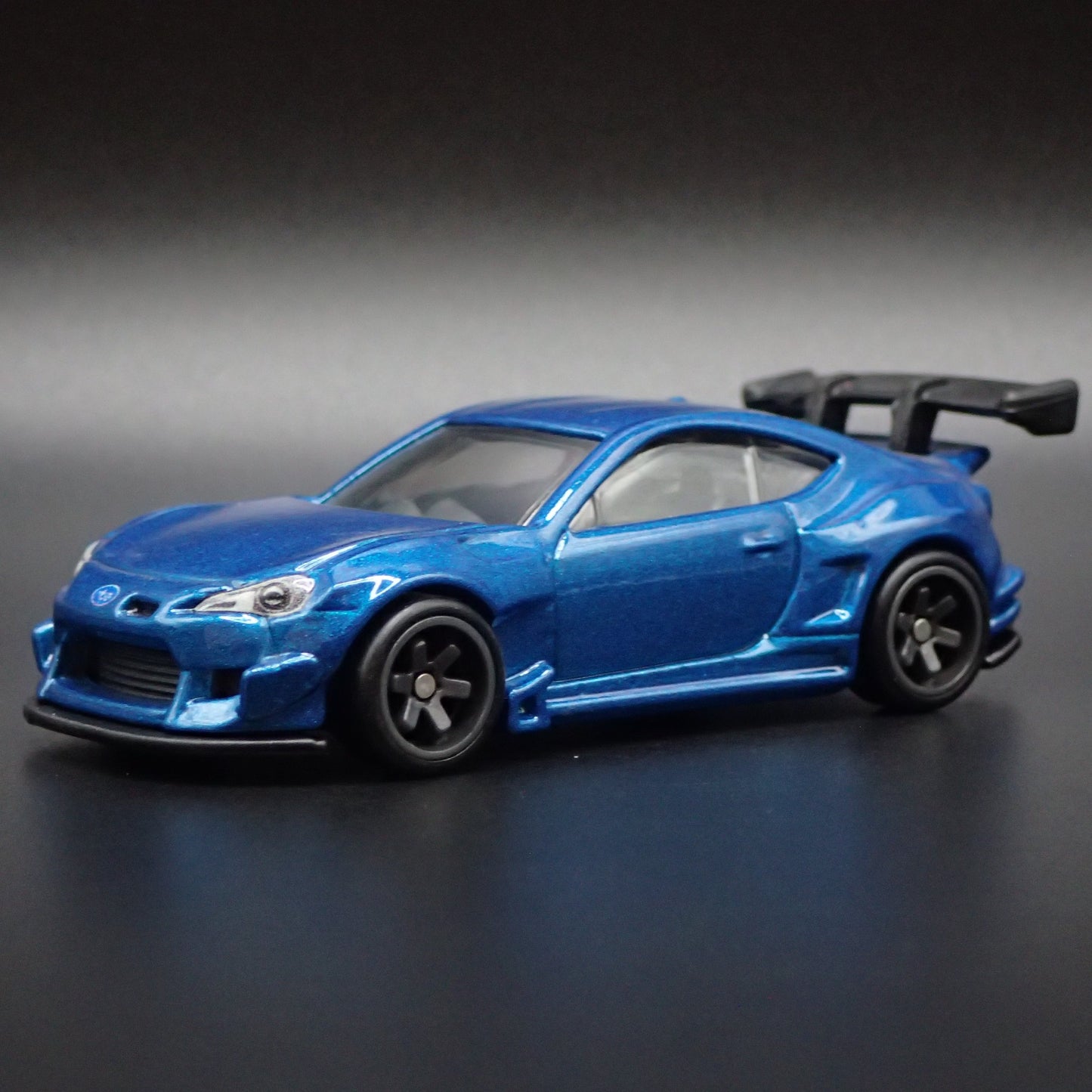 2013-2020 PANDEM SUBARU BRZ 1:64 SCALE COLLECTIBLE DIORAMA DIECAST MODEL CAR