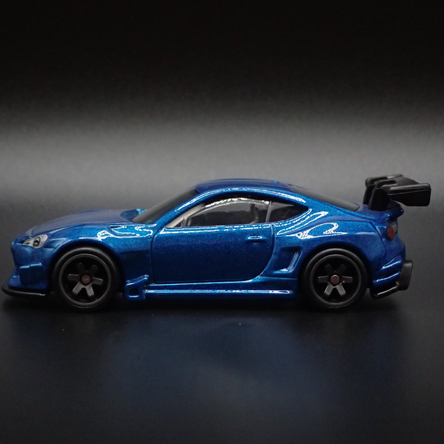 2013-2020 PANDEM SUBARU BRZ 1:64 SCALE COLLECTIBLE DIORAMA DIECAST MODEL CAR