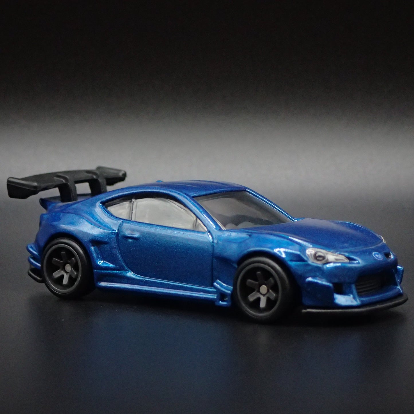 2013-2020 PANDEM SUBARU BRZ 1:64 SCALE COLLECTIBLE DIORAMA DIECAST MODEL CAR