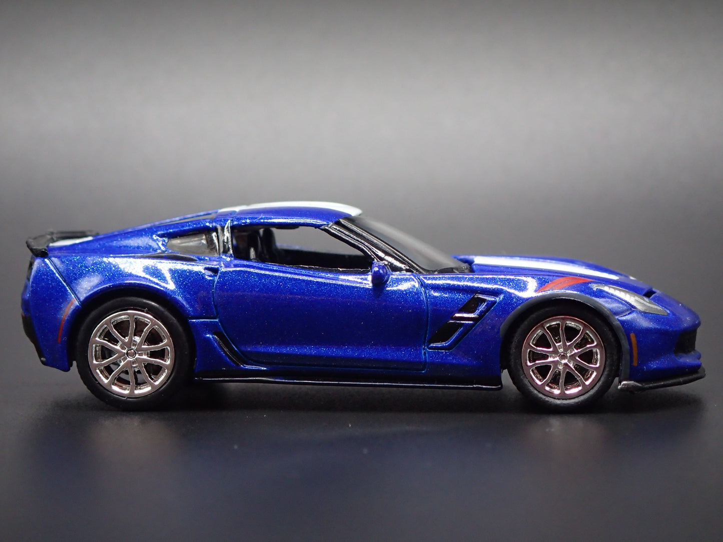 2014 - 2019 CHEVY CHEVROLET CORVETTE C7 GRAND SPORT 1/64 SCALE DIECAST MODEL CAR