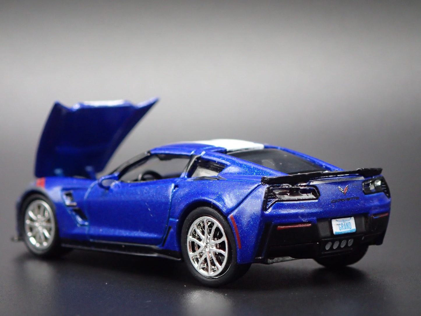 2014 - 2019 CHEVY CHEVROLET CORVETTE C7 GRAND SPORT 1/64 SCALE DIECAST MODEL CAR