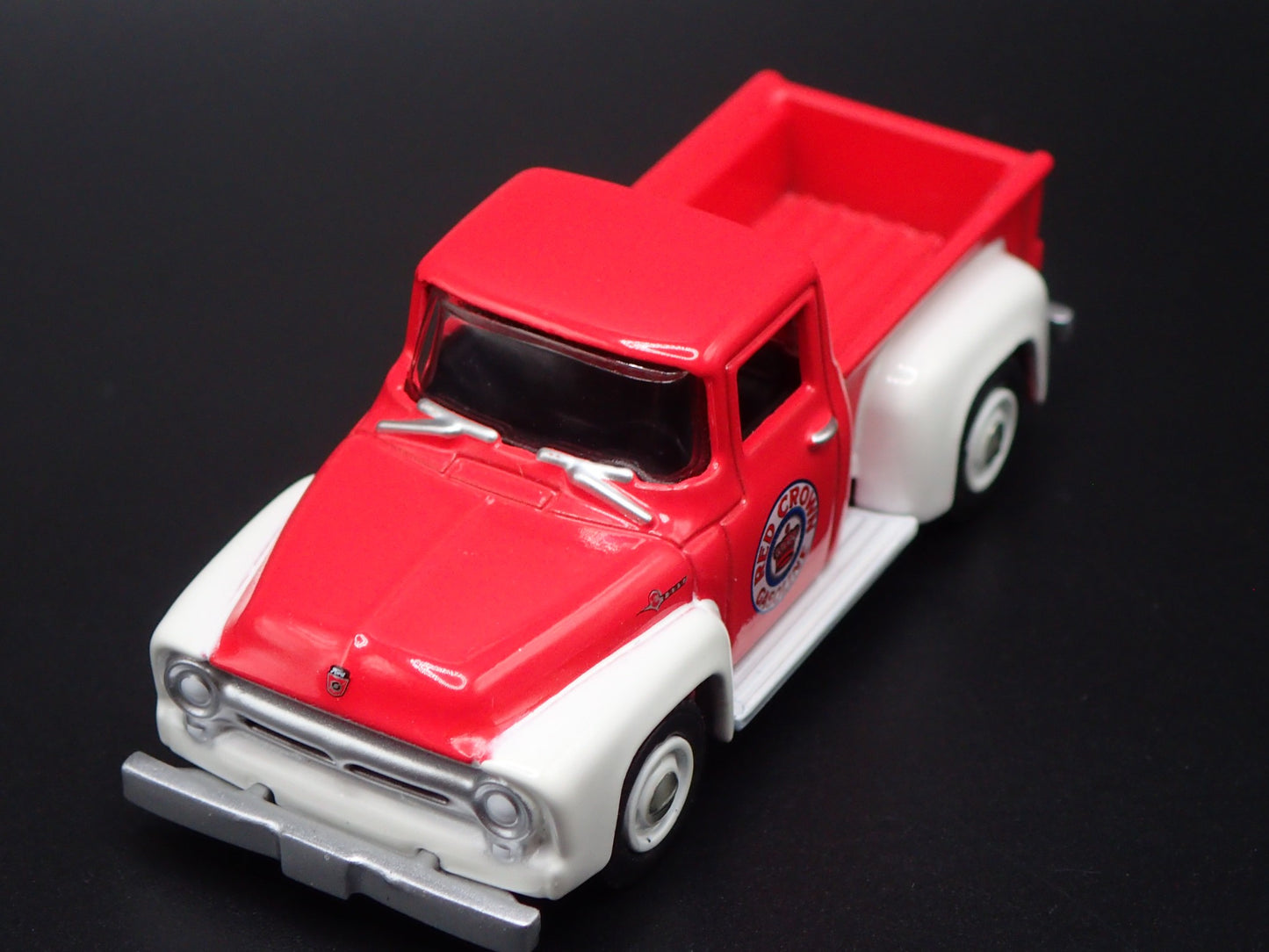 1954 54 FORD F100 PICKUP TRUCK RED CROWN 1/64 SCALE DIORAMA DIECAST MODEL CAR
