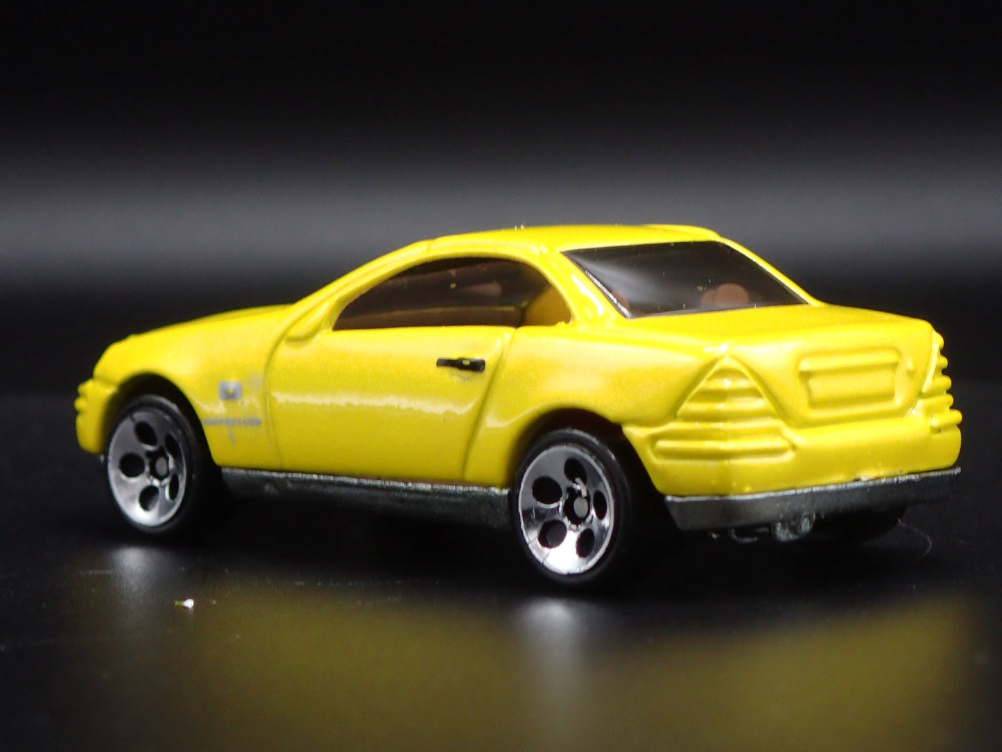 1996-2004 MERCEDES-BENZ SLK YELLOW 1:64 SCALE COLLECTIBLE DIECAST MODEL CAR