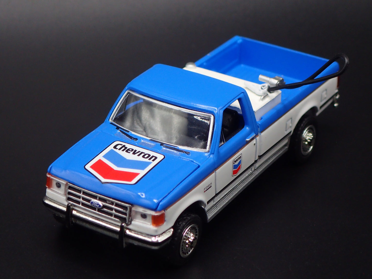 1987-1991 FORD F250 XL PICKUP TRUCK OBS CHEVRON 1:64 SCALE DIECAST MODEL CAR