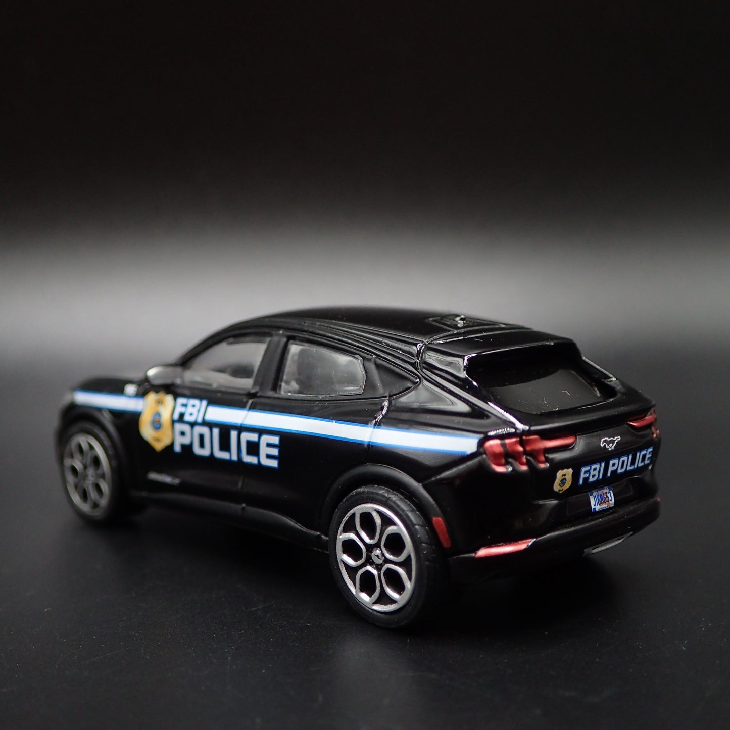 2022 FORD MUSTANG MACH E  FBI WASHINGTON, DC POLICE 1:64 SCALE DIECAST MODEL CAR