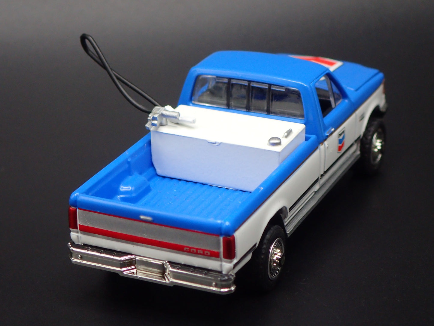 1987-1991 FORD F250 XL PICKUP TRUCK OBS CHEVRON 1:64 SCALE DIECAST MODEL CAR