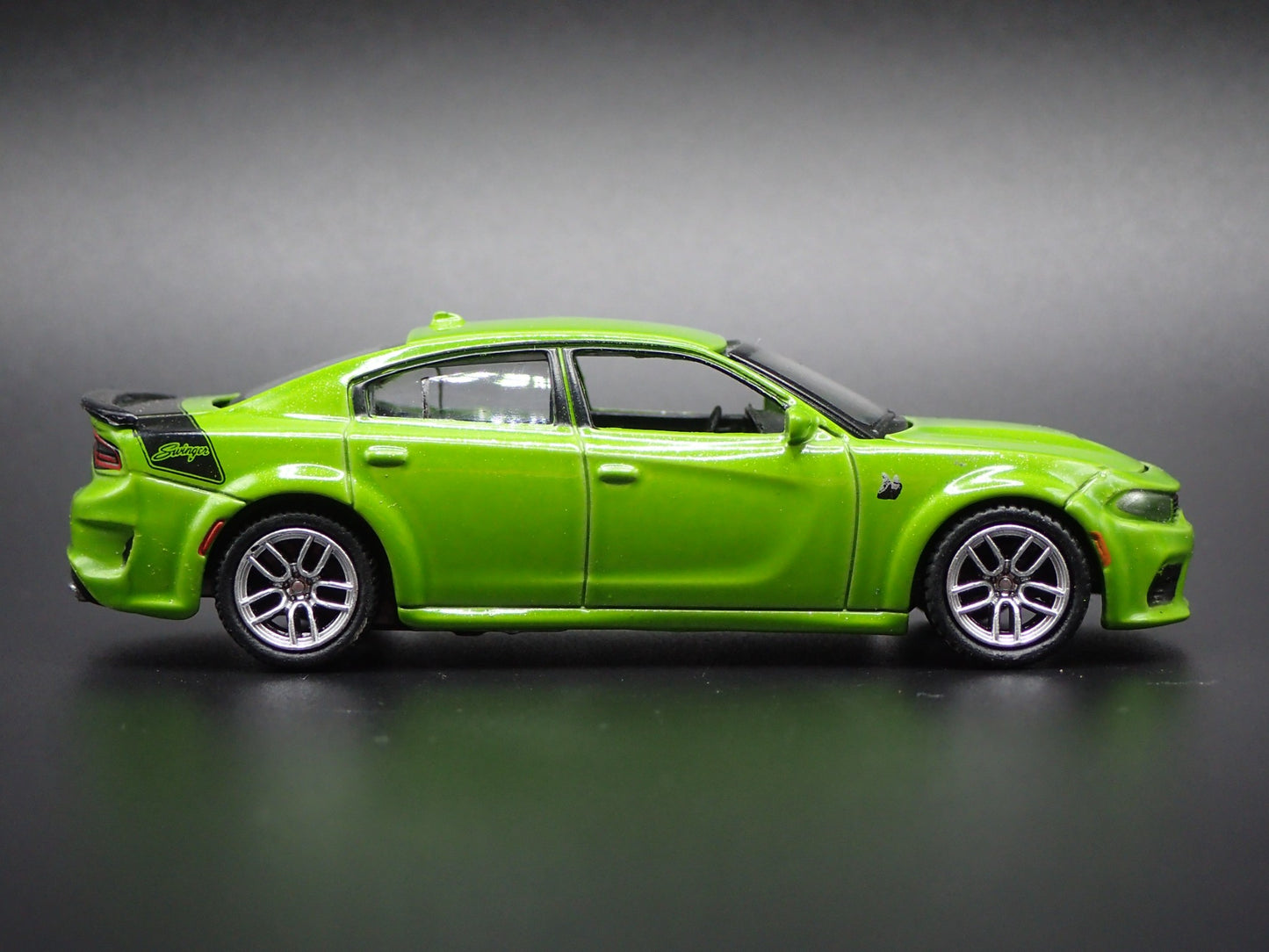 2023 23 DODGE CHARGER RT SCAT PACK SWINGER 1:64 SCALE DIORAMA DIECAST MODEL CAR