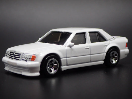 1991-1994 MERCEDES-BENZ 500 E WHITE 1:64 SCALE COLLECTIBLE DIECAST MODEL CAR