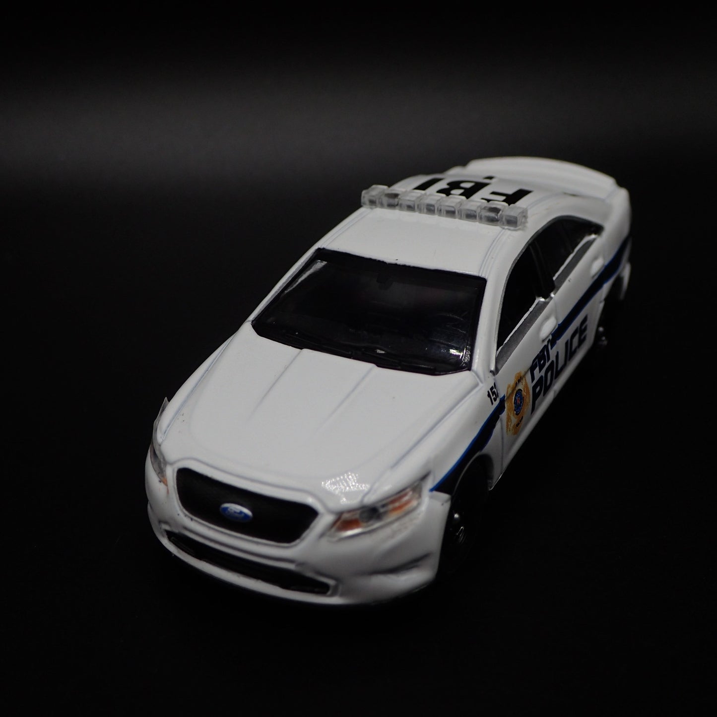 2013 13 FORD POLICE INTERCEPTOR FBI WASHINGTON, DC 1:64 SCALE DIECAST MODEL CAR