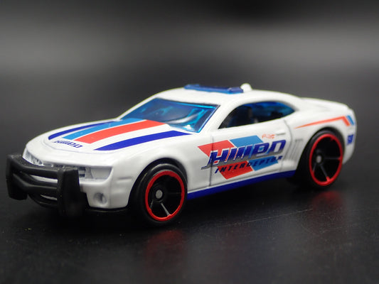 2010-2015 CHEVY CHEVROLET CAMARO SS POLICE 1/64 SCALE DIORAMA DIECAST MODEL CAR