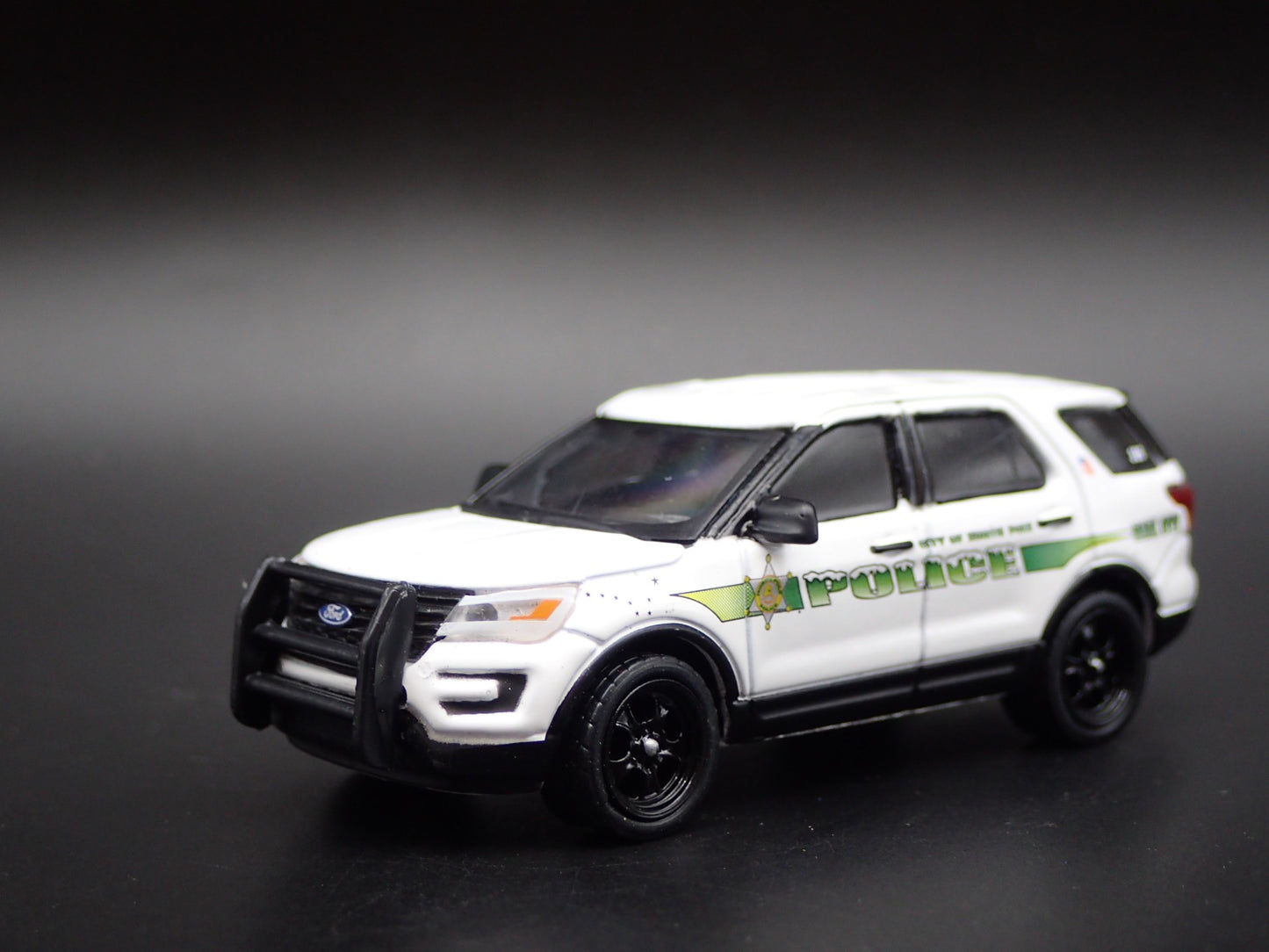 2017 FORD EXPLORER INTERCEPTOR NORTH POLE AK POLICE 1:64 SCALE DIECAST MODEL CAR