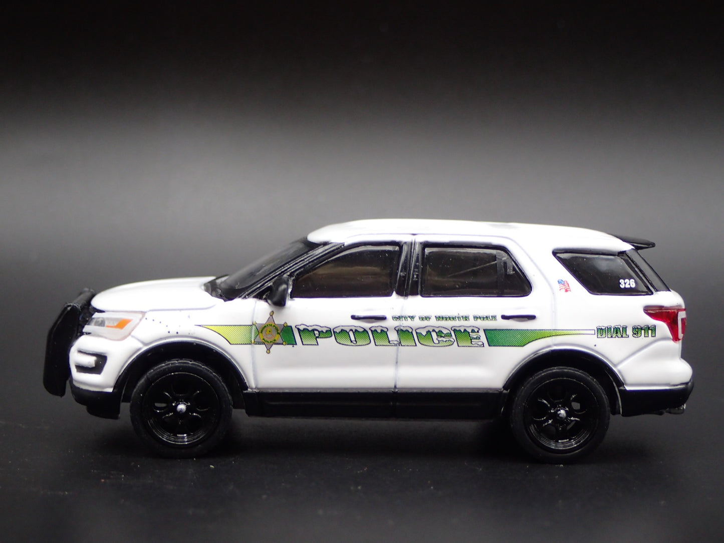 2017 FORD EXPLORER INTERCEPTOR NORTH POLE AK POLICE 1:64 SCALE DIECAST MODEL CAR