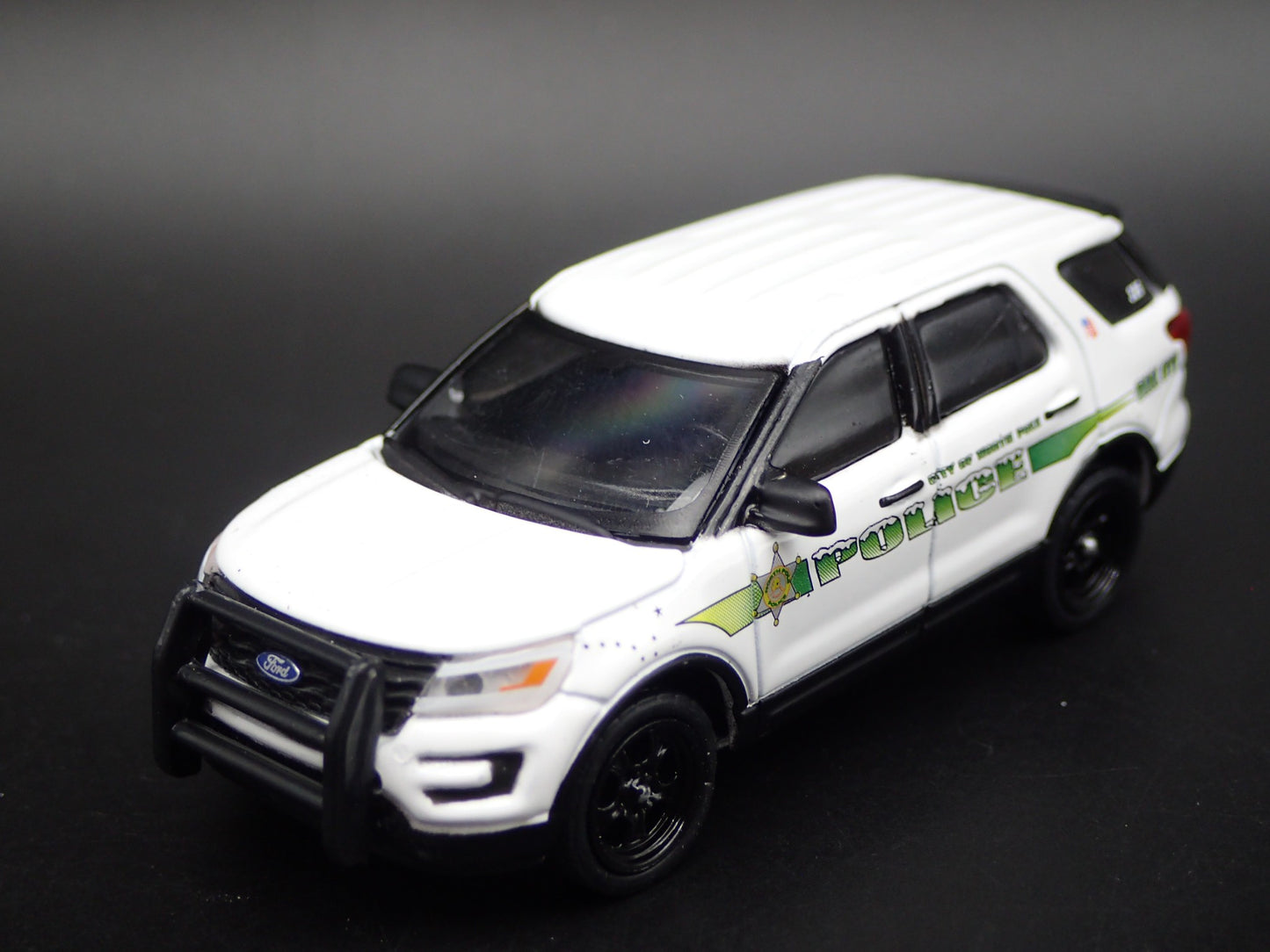 2017 FORD EXPLORER INTERCEPTOR NORTH POLE AK POLICE 1:64 SCALE DIECAST MODEL CAR