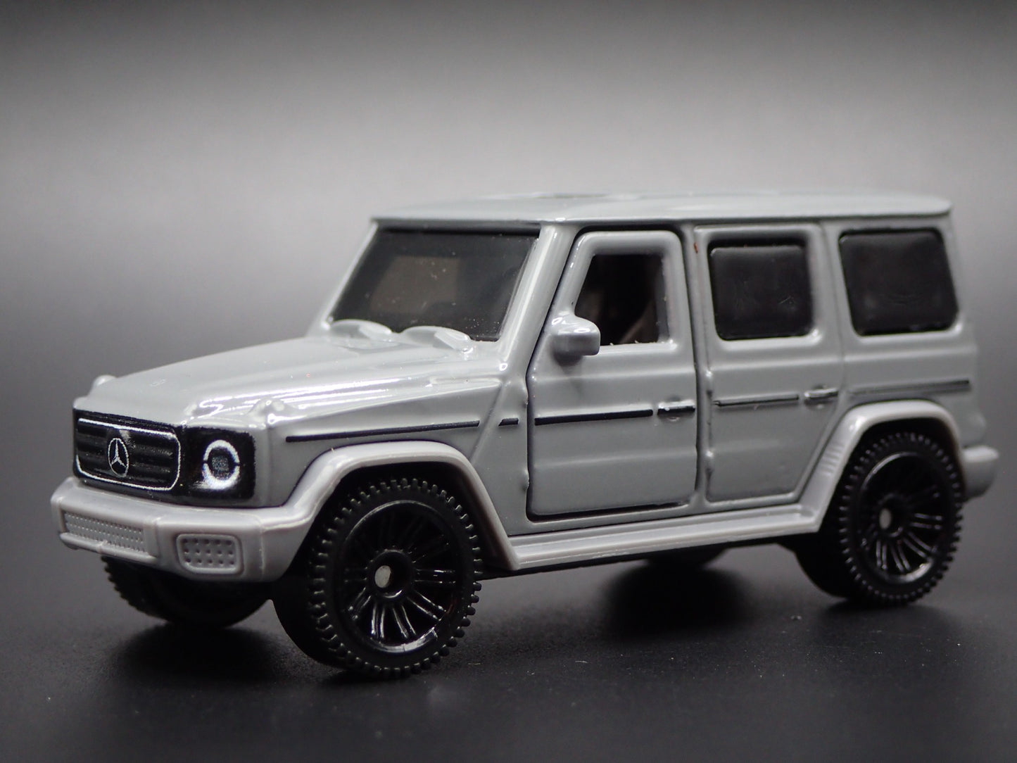 2024-2025 MERCEDES BENZ G 580 CLASS WAGON EQ GRAY 1:64 SCALE DIECAST MODEL CAR