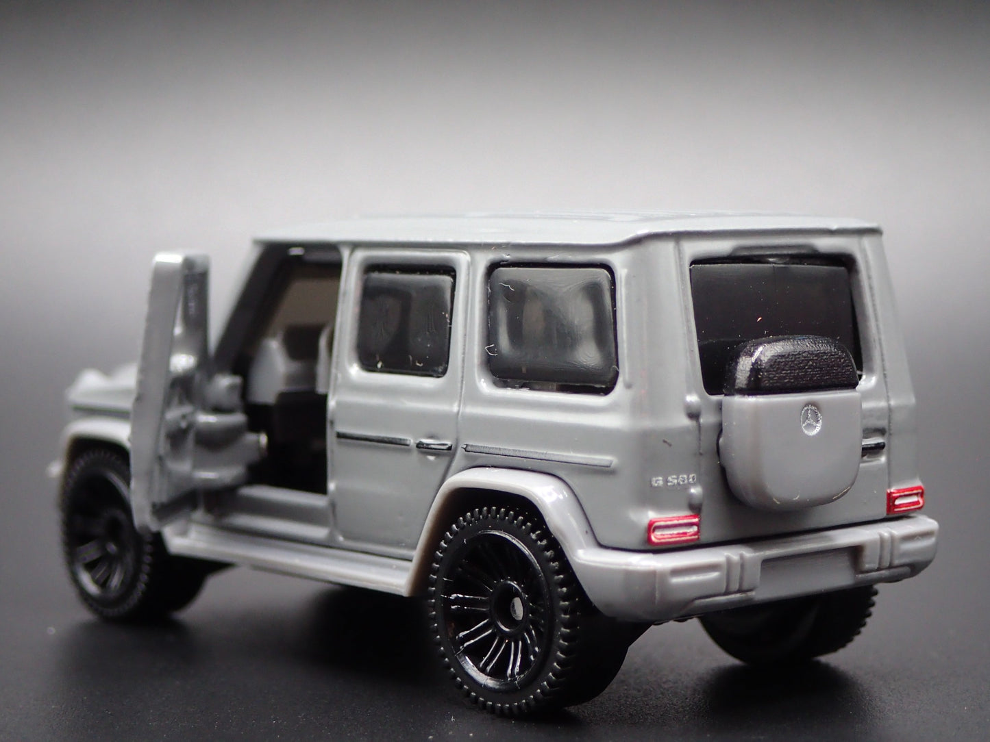 2024-2025 MERCEDES BENZ G 580 CLASS WAGON EQ GRAY 1:64 SCALE DIECAST MODEL CAR