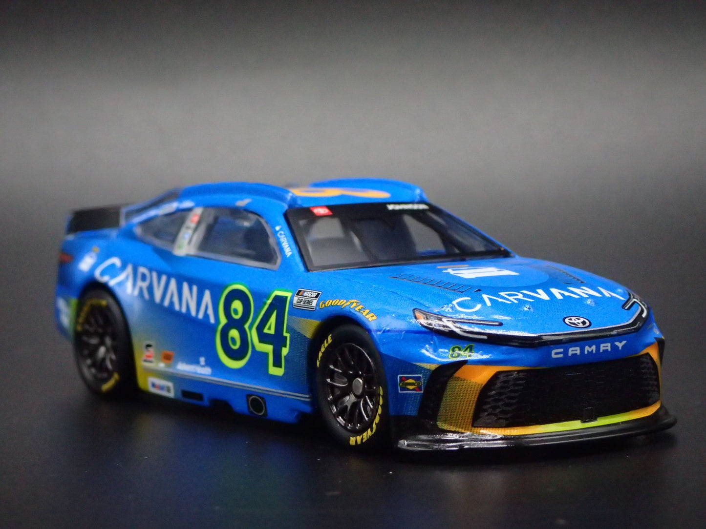 2026 26 TOYOTA CAMRY #84 JIMMIE JOHNSON CARVANA NASCAR 1:64 SCALE DIECAST CAR