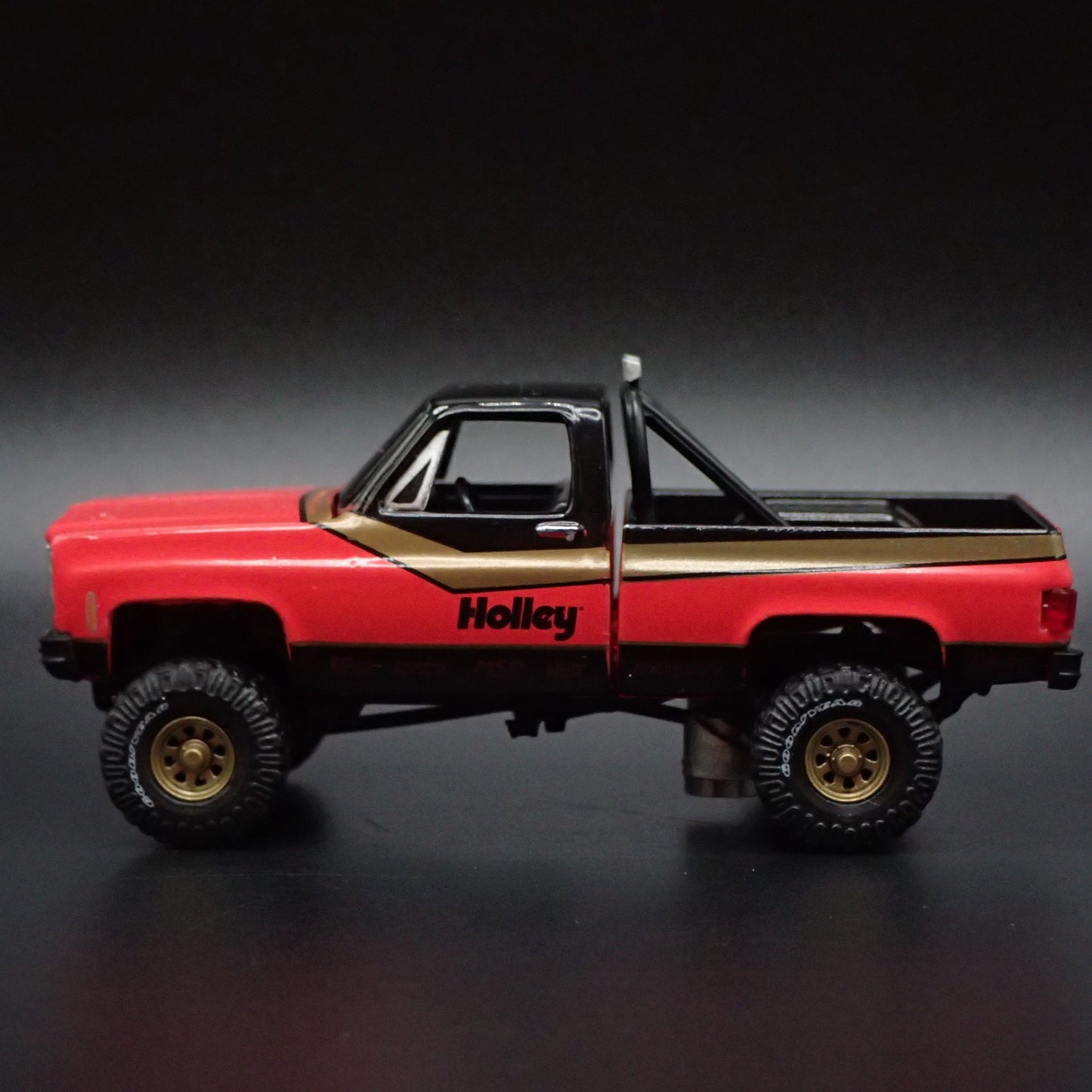 1976 76 GMC SIERRA GRANDE 15 PICKUP TRUCK 4X4 SQUAREBODY 1/64 SCALE MODEL CAR