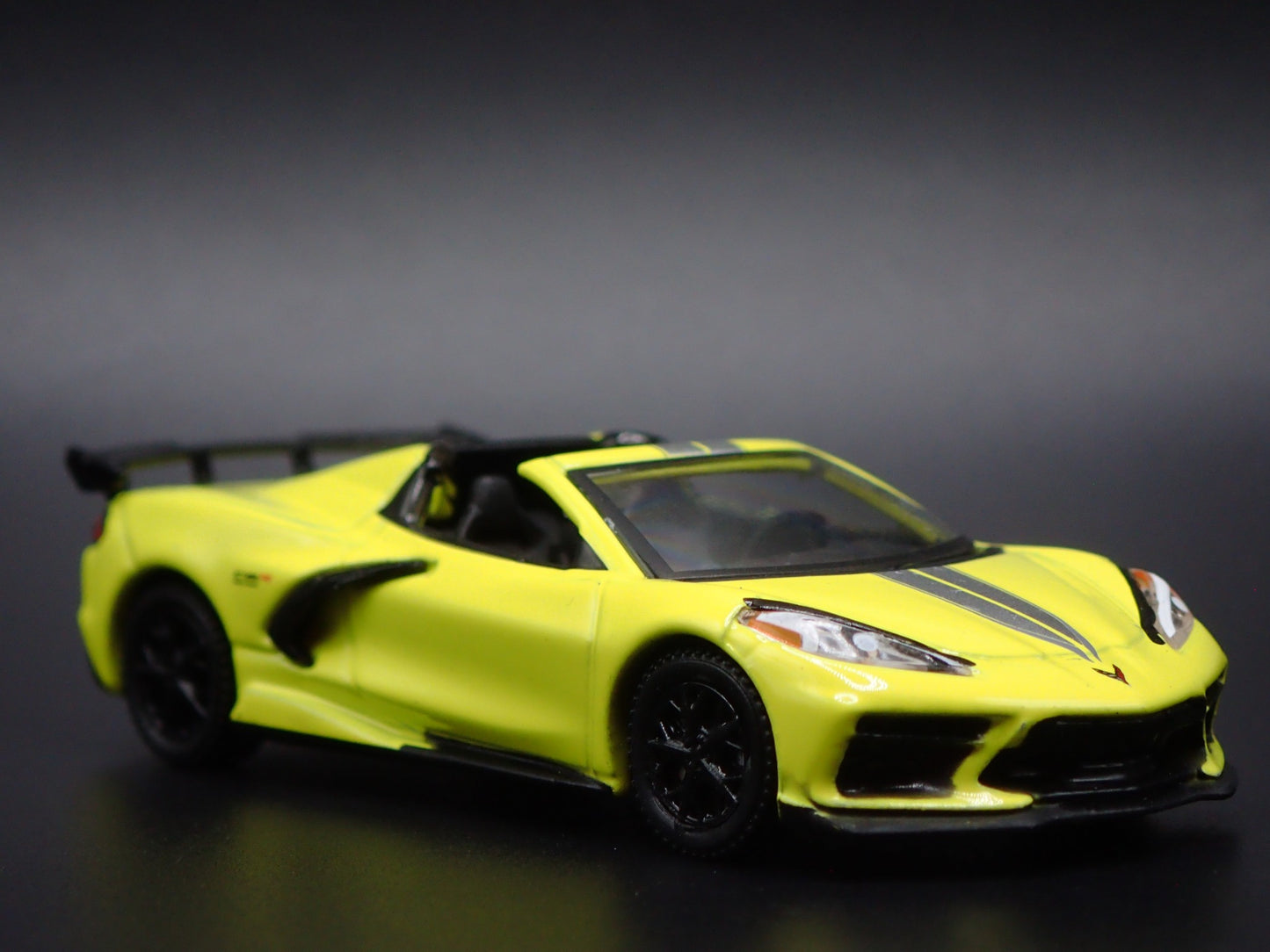 2022 CHEVY CHEVROLET CORVETTE C8.R CONVERTIBLE 1:64 SCALE DIECAST MODEL CAR