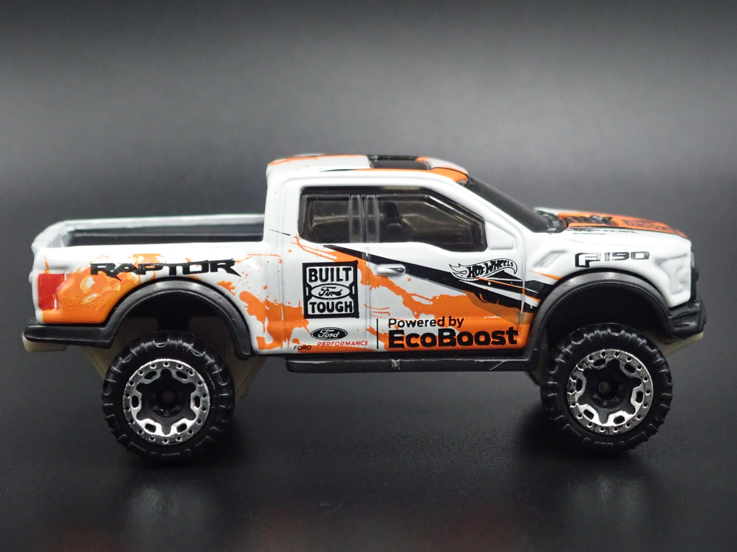 2017 - 2020 FORD F150 RAPTOR PICKUP TRUCK WHITE 1:64 SCALE DIECAST MODEL CAR