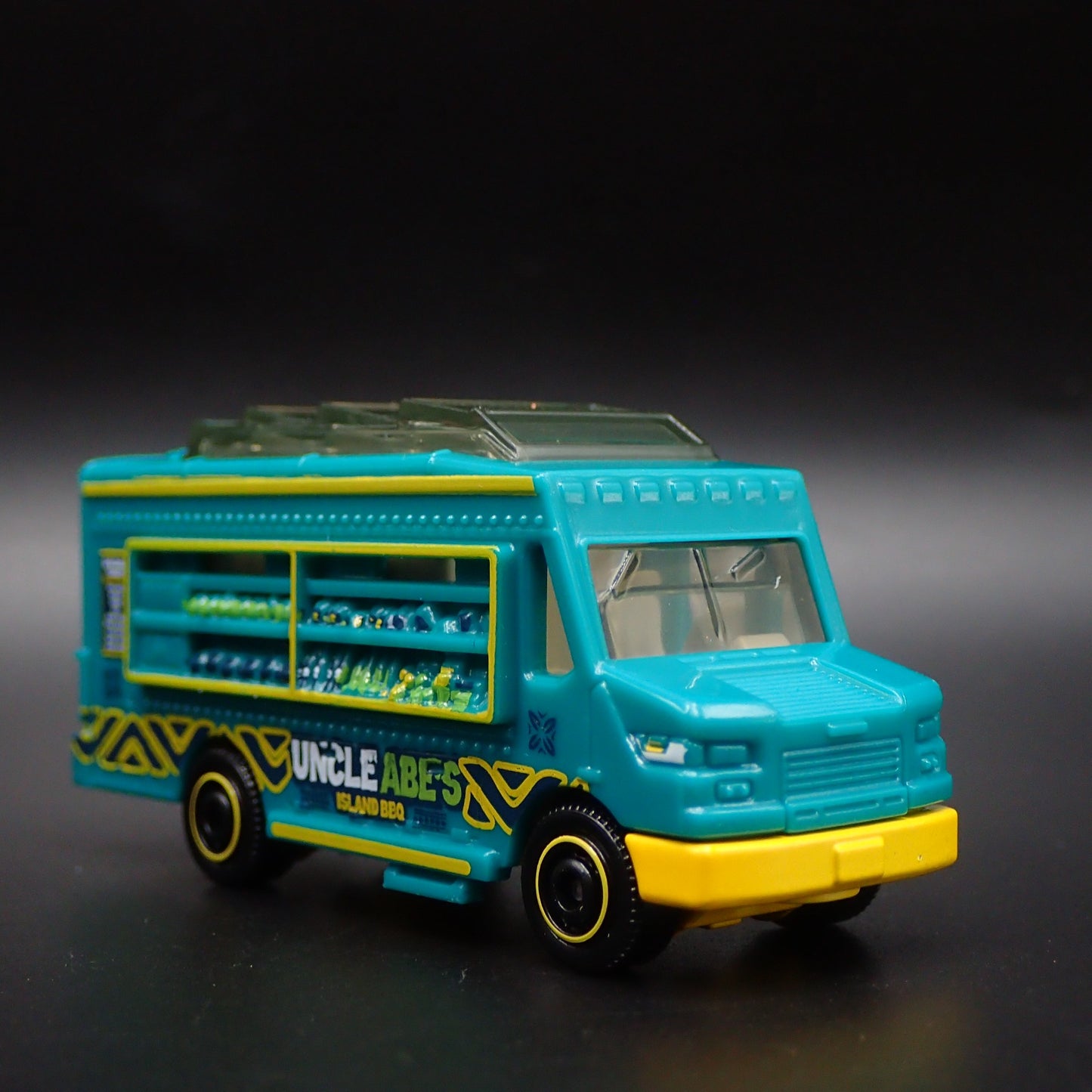 FOOD TRUCK UNCLE ABE'S ISLAND BBQ GREEN 1:64 MB SCALE DIORAMA DIECAST MODEL CAR