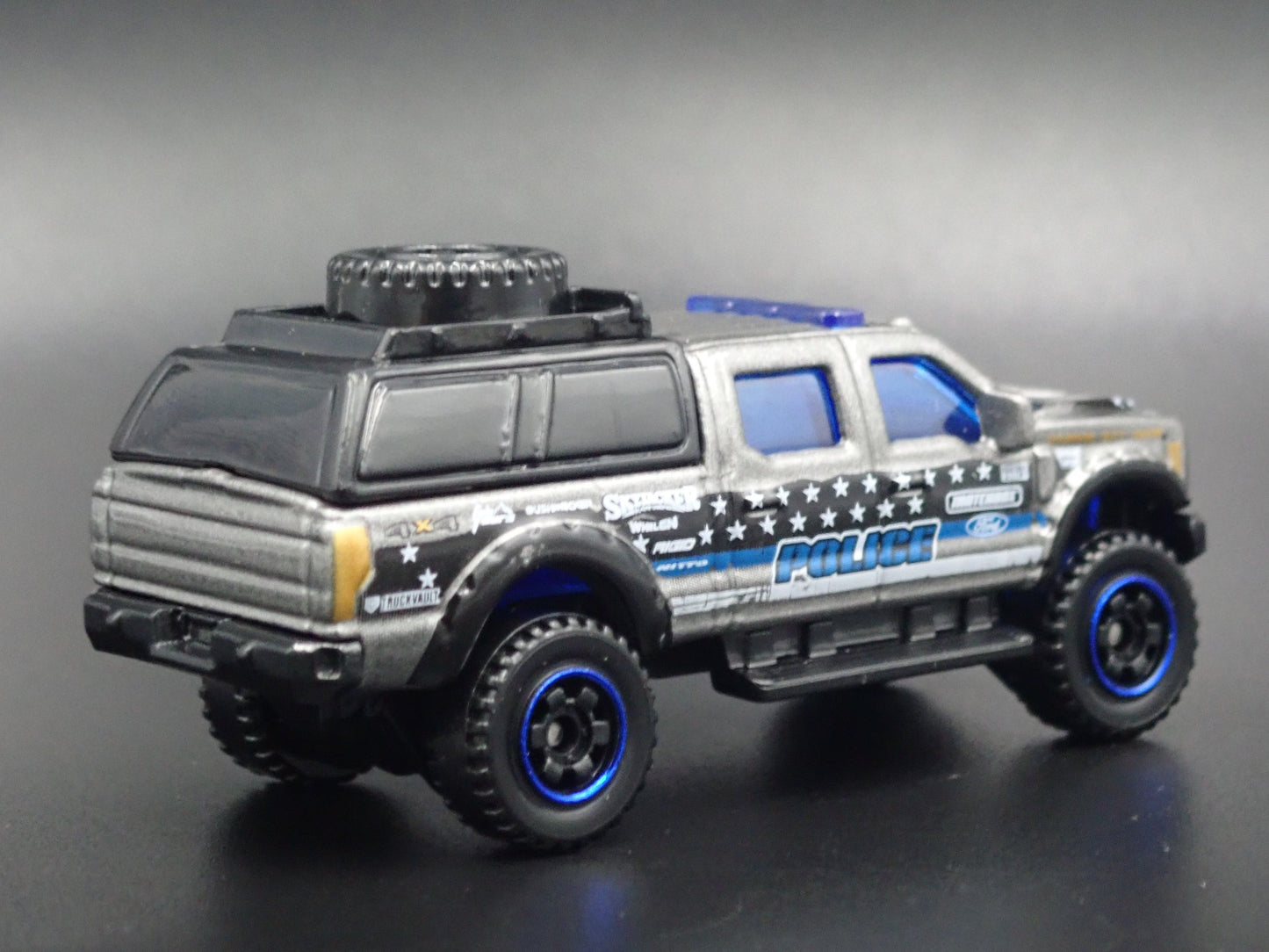 2017 17 SKYJACKER FORD F350 SUPER DUTY PICKUP TRUCK 1:64 SCALE DIECAST MODEL CAR