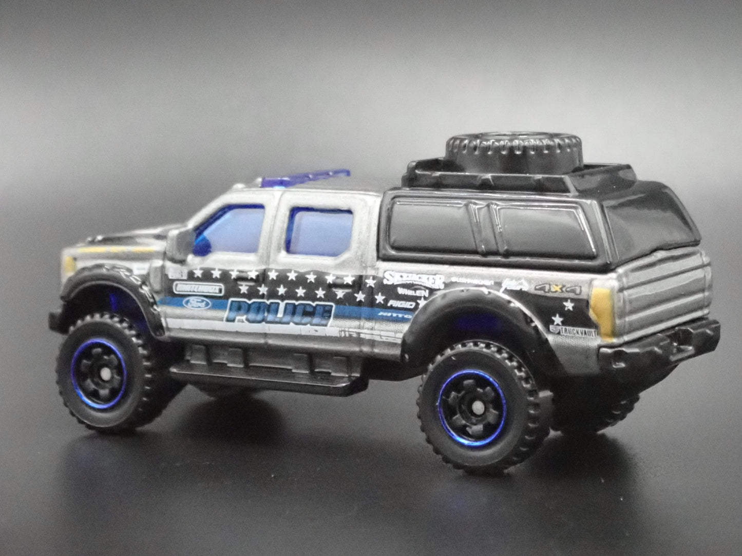 2017 17 SKYJACKER FORD F350 SUPER DUTY PICKUP TRUCK 1:64 SCALE DIECAST MODEL CAR