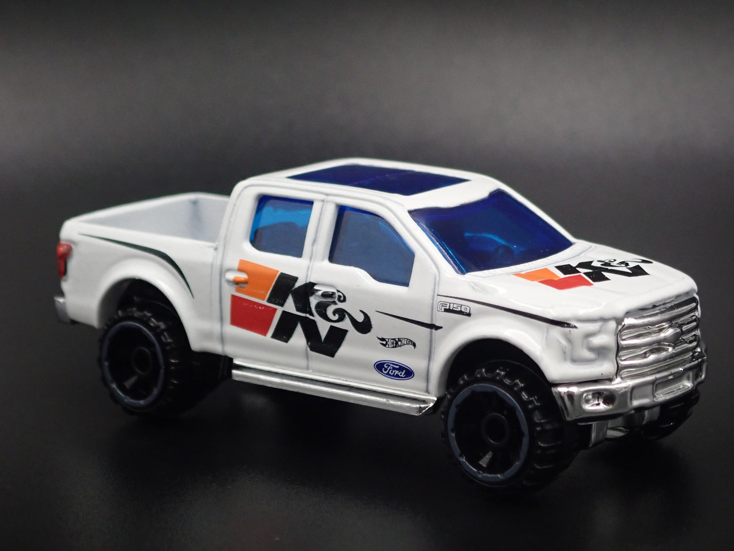 2015 - 2020 FORD F150 PICKUP TRUCK K&N WHITE RARE 1:64 SCALE DIECAST MODEL CAR