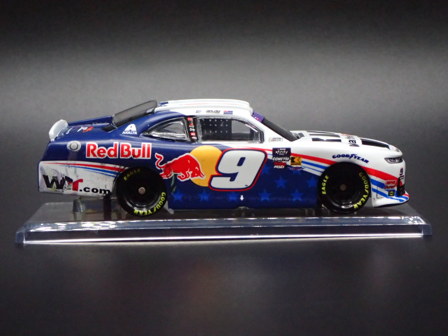 2025 CHEVROLET 9 SHANE VAN GISBERGEN REDBULL NASCAR 1:64 SCALE DIECAST MODEL CAR