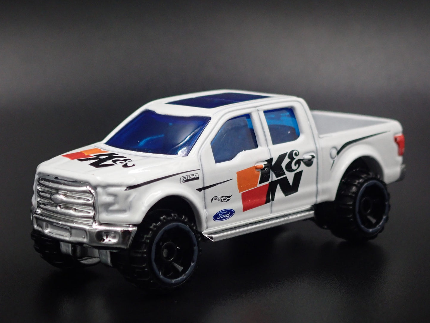 2015 - 2020 FORD F150 PICKUP TRUCK K&N WHITE RARE 1:64 SCALE DIECAST MODEL CAR
