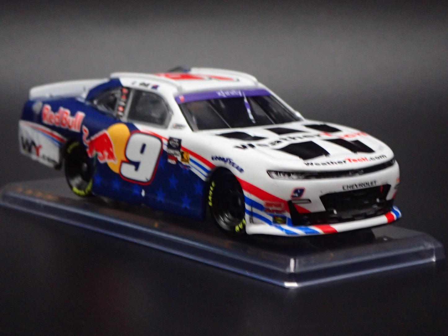 2025 CHEVROLET 9 SHANE VAN GISBERGEN REDBULL NASCAR 1:64 SCALE DIECAST MODEL CAR
