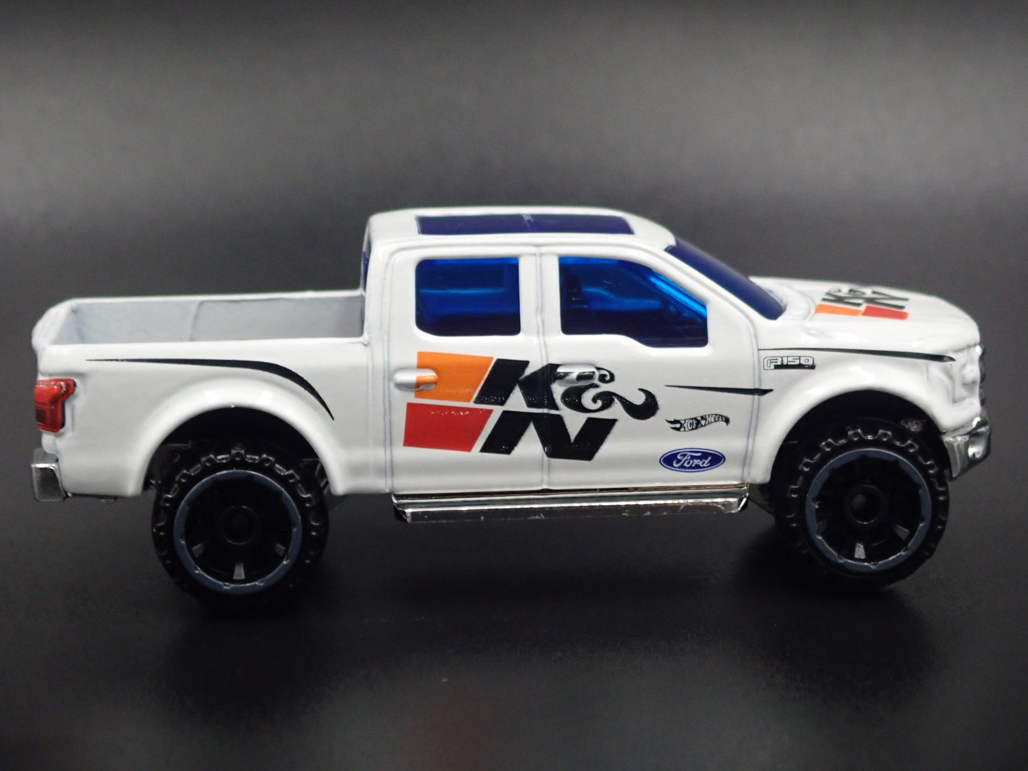 2015 - 2020 FORD F150 PICKUP TRUCK K&N WHITE RARE 1:64 SCALE DIECAST MODEL CAR