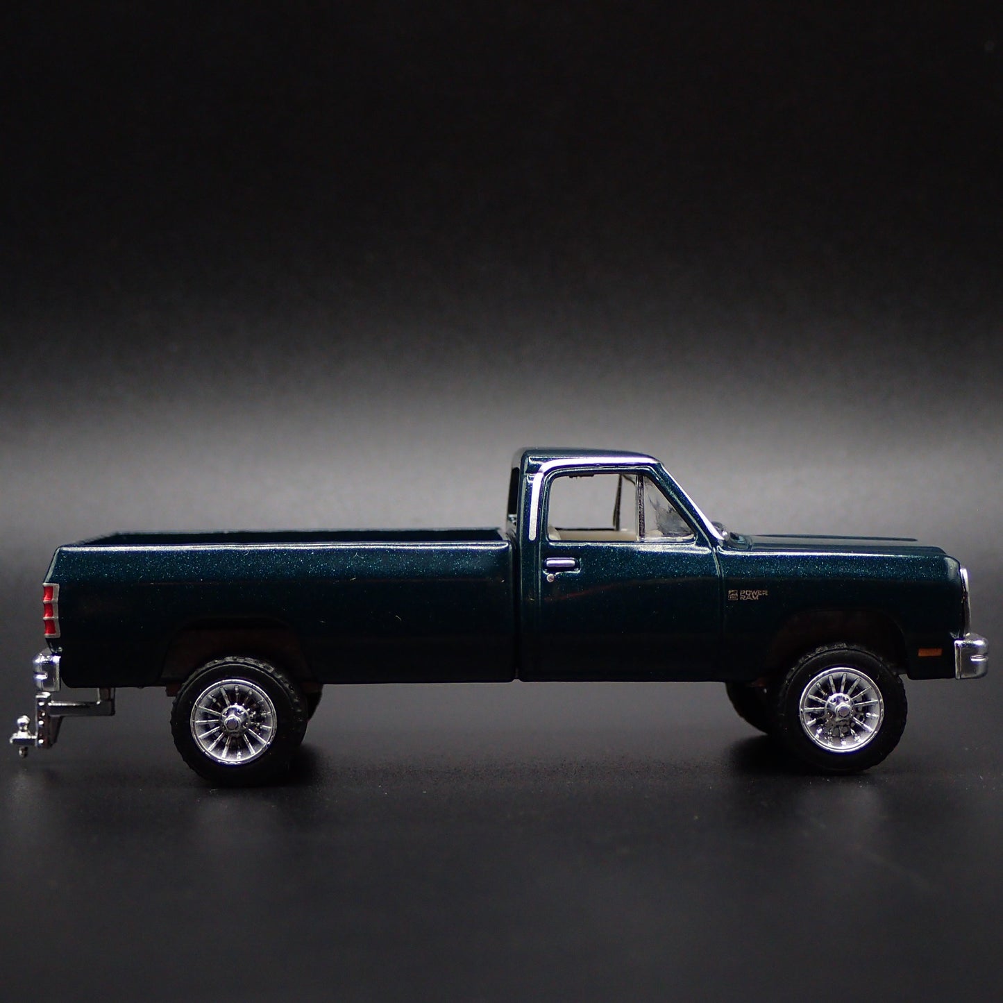 1982 82 DODGE RAM W250 POWER RAM PICKUP TRUCK GREEN 1/64 SCALE DIECAST MODEL CAR