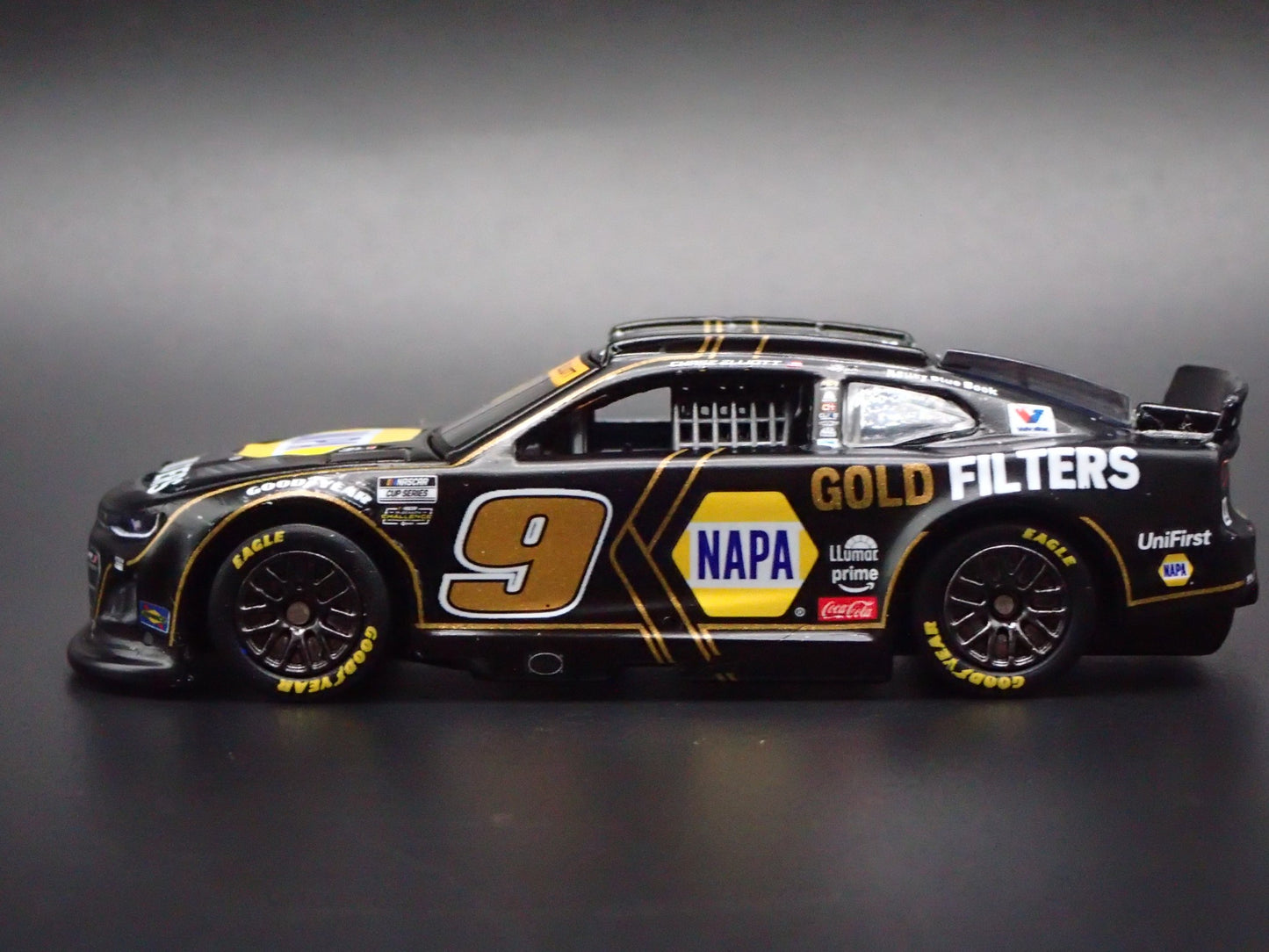 2025 CHEVROLET 9 CHASE ELLIOTT NAPA GOLD FILTERS NASCAR 1:64 SCALE DIECAST CAR