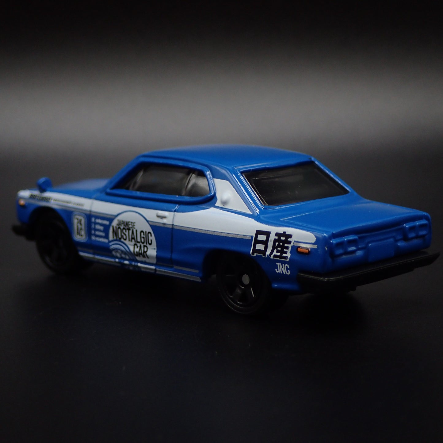 1968-1972 NISSAN SKYLINE 2000 GTX JNC JDM 1:64 SCALE DIORAMA DIECAST MODEL CAR