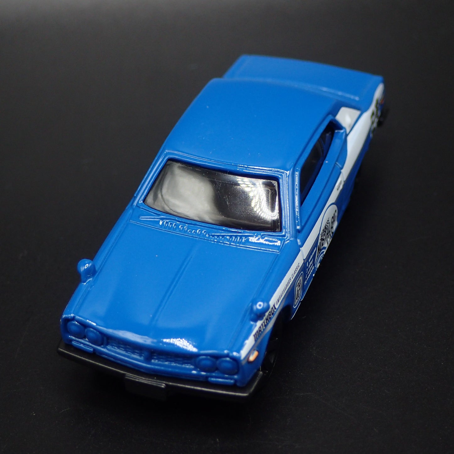 1968-1972 NISSAN SKYLINE 2000 GTX JNC JDM 1:64 SCALE DIORAMA DIECAST MODEL CAR