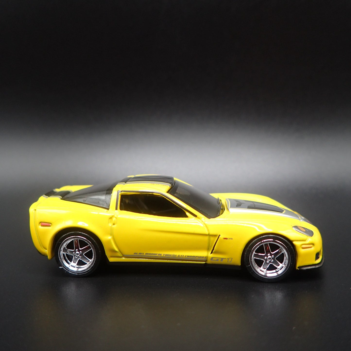 2005-2013 CHEVY CHEVROLET CORVETTE C6 Z06 GT1 1:64 SCALE DIECAST MODEL CAR