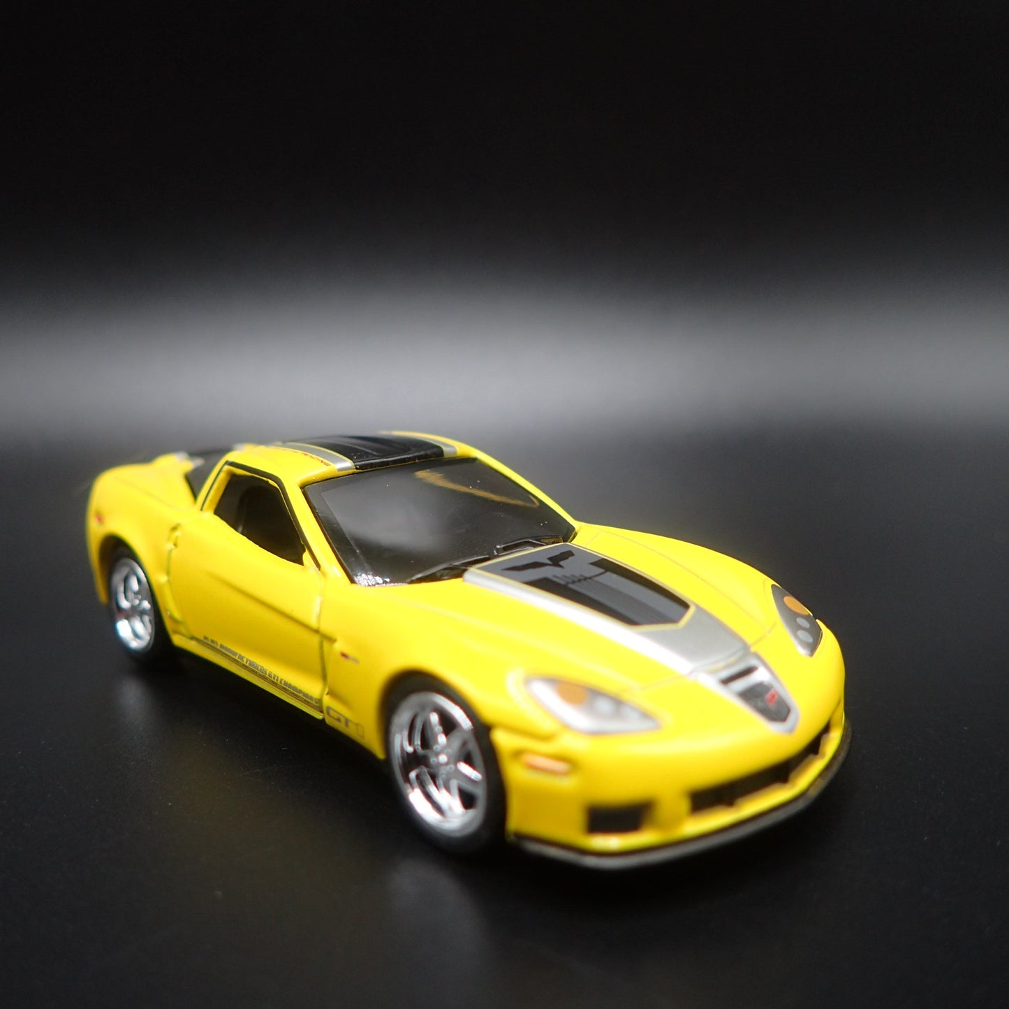 2005-2013 CHEVY CHEVROLET CORVETTE C6 Z06 GT1 1:64 SCALE DIECAST MODEL CAR