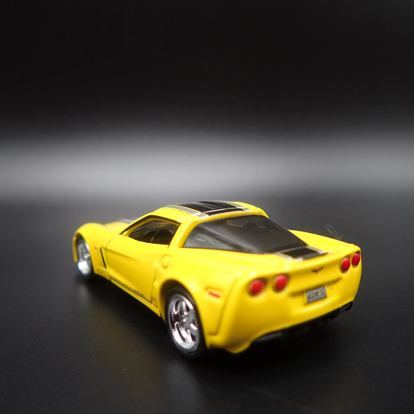 2005-2013 CHEVY CHEVROLET CORVETTE C6 Z06 GT1 1:64 SCALE DIECAST MODEL CAR
