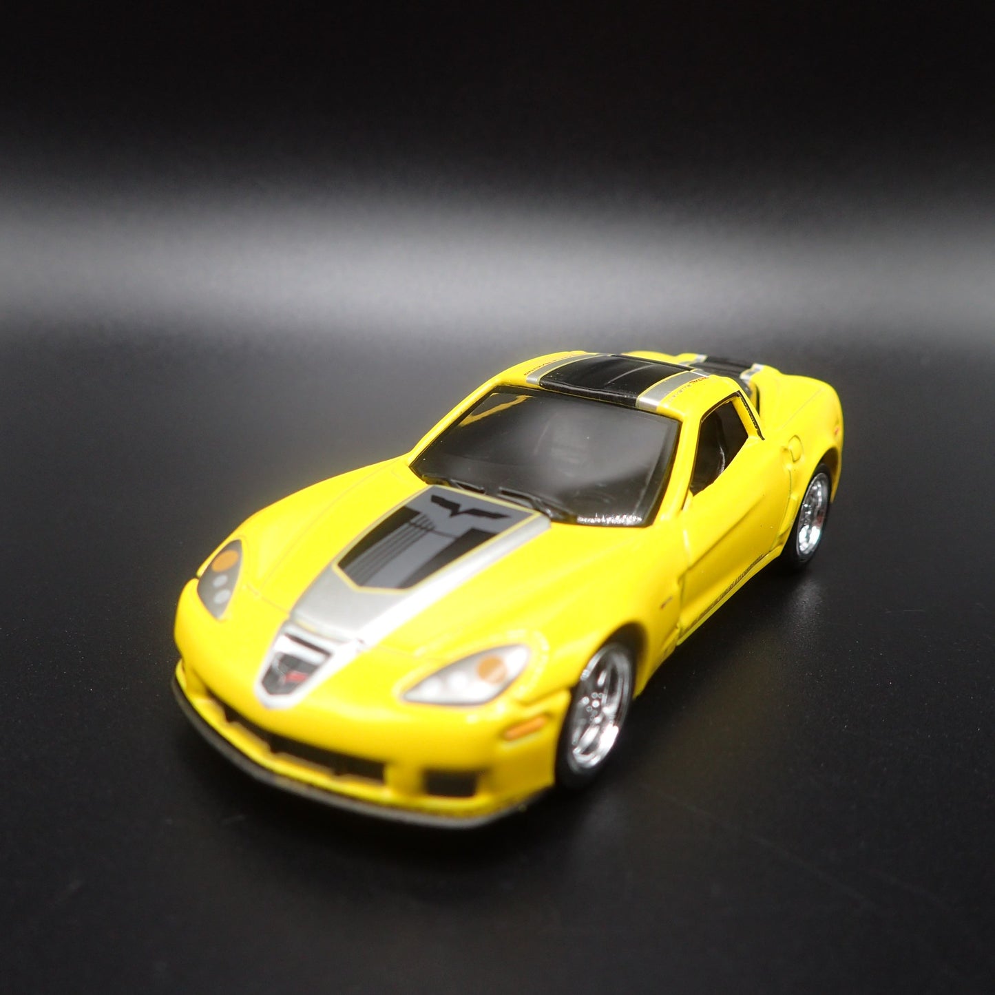 2005-2013 CHEVY CHEVROLET CORVETTE C6 Z06 GT1 1:64 SCALE DIECAST MODEL CAR