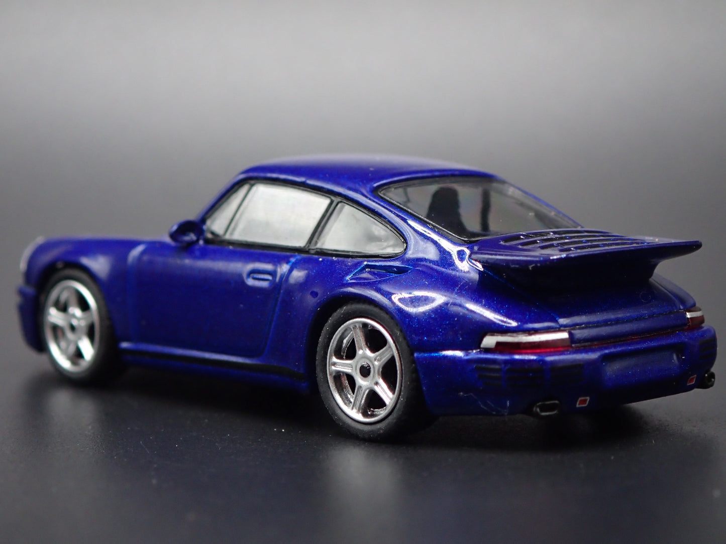 1987-1996 PORSCHE 911 CARRERA  RUF CTR ANNVERSARY 1:64 SCALE DIECAST MODEL CAR