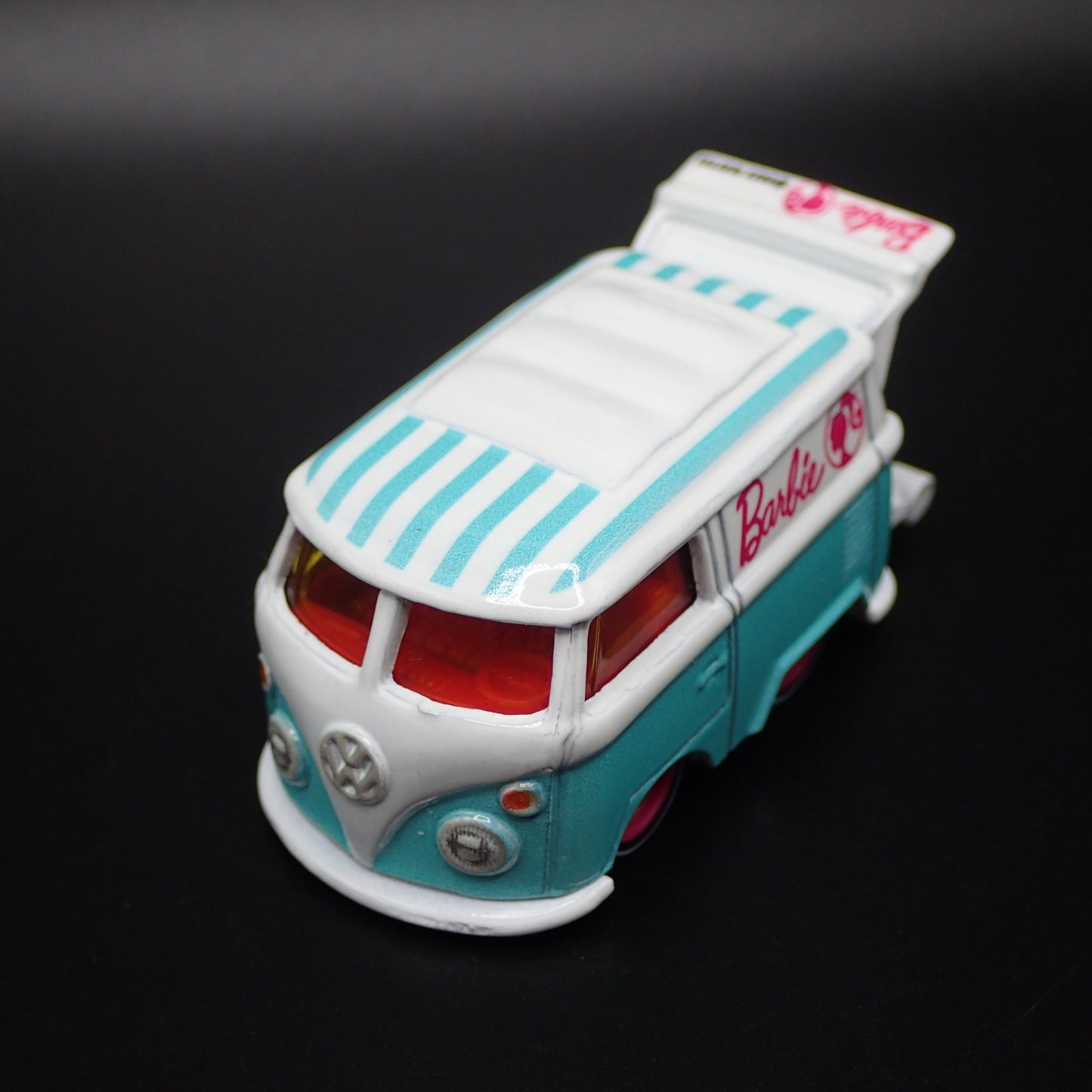VW VOLKSWAGEN KOOL KOMBI MINI BUS VAN BARBIE RARE 1:64 SCALE DIECAST MODEL CAR
